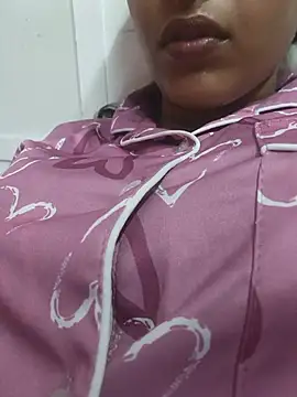 sharmilasingh89 online show from 07/12/26, 06:32