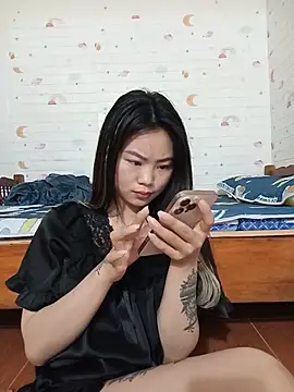 Snapshot of Lynk2xx chatting on 07/14/26, 01:50 Lynk2xx online show from 07/14/26, 01:50