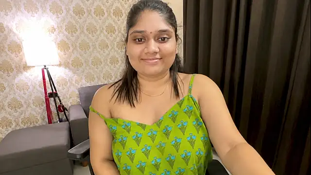 Snapshot of bhavya_543 chatting on 07/09/26, 10:03 bhavya 543 online show from 07/09/26, 10:03