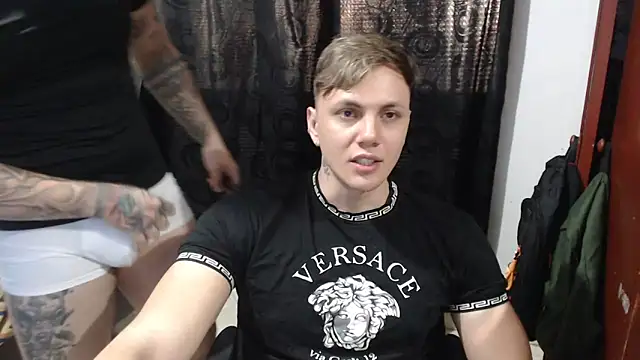 Snapshot of kike_energy chatting on 05/18/26, 09:53 kike energy online show from 05/18/26, 09:53