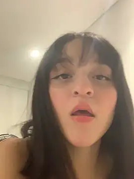 Snapshot of ruemi_rose chatting on 07/11/26, 03:09 ruemi rose online show from 07/11/26, 03:09