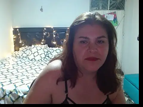 Snapshot of Pao_vi chatting on 07/16/26, 02:39 Pao vi online show from 07/16/26, 02:39