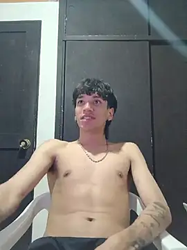 Snapshot of H3ll_B0Y_ chatting on 07/21/26, 08:55 H3ll B0Y online show from 07/21/26, 08:55