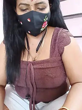 Snapshot of sweetkeerthi chatting on 07/22/26, 04:15 sweetkeerthi online show from 07/22/26, 04:15