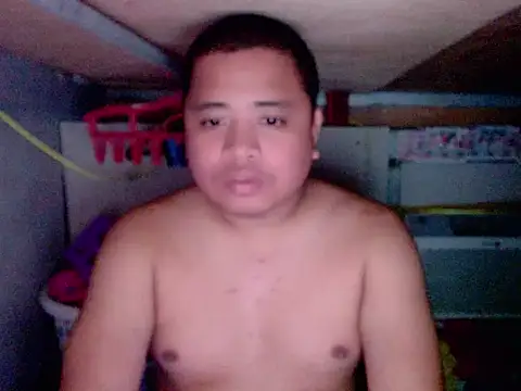 Snapshot of UnisexForYou chatting on 07/12/26, 11:01 UnisexForYou online show from 07/12/26, 11:01