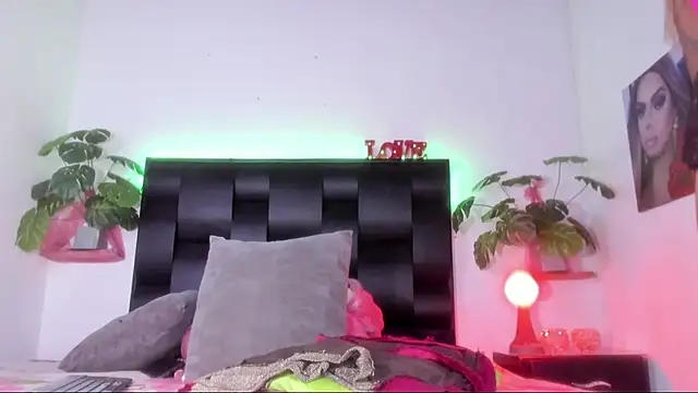 isabelleandbrand online show from 02/08/25, 12:17