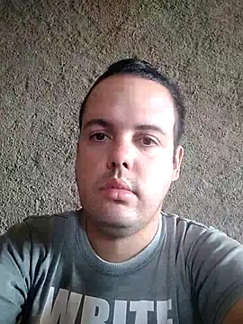 Snapshot of Masterfeett chatting on 07/13/26, 05:38 Masterfeett online show from 07/13/26, 05:38