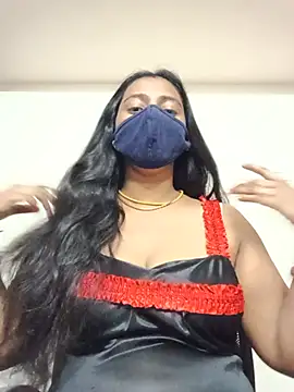 Snapshot of laxi_tamilponnu chatting on 07/18/26, 01:26 laxi tamilponnu online show from 07/18/26, 01:26