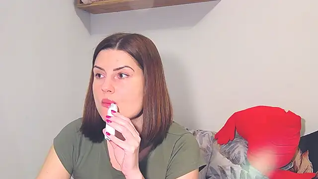 alisenties online show from 03/13/25, 04:45