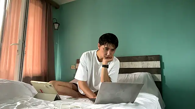 kleopatri  online show from 07/21/26, 08:16