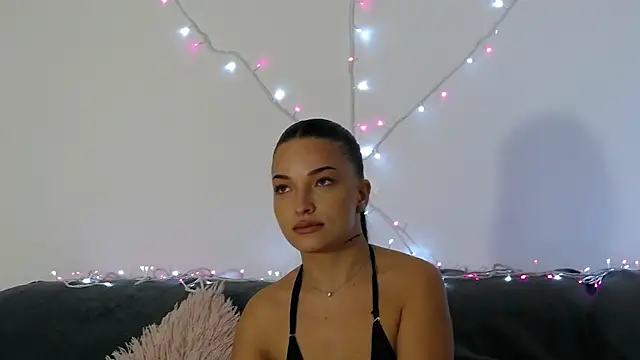 Snapshot of BiancaaVitale chatting on 07/14/26, 07:57 BiancaaVitale online show from 07/14/26, 07:57