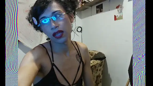 Snapshot of Cassandra_Nieves69 chatting on 07/17/26, 05:36 Cassandra Nieves69 online show from 07/17/26, 05:36