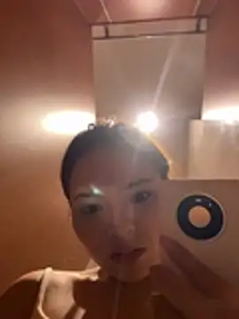 nide-xiaoxue online show from 07/23/26, 12:36
