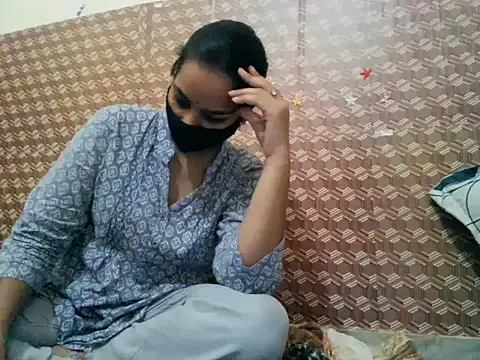 Snapshot of Nisha_As chatting on 07/17/26, 08:21 Nisha As online show from 07/17/26, 08:21