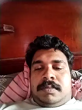 Snapshot of anuu32 chatting on 07/16/26, 10:54 anuu32 online show from 07/16/26, 10:54