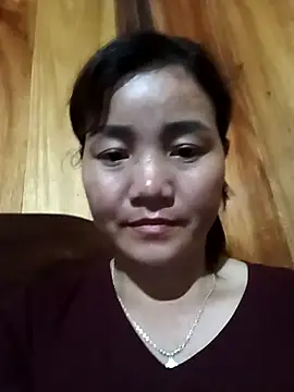 Snapshot of Quee_Quee chatting on 07/16/26, 10:54 Quee Quee online show from 07/16/26, 10:54
