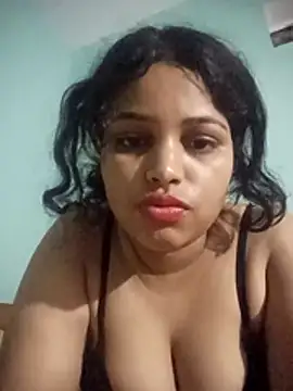 Snapshot of mihika786 chatting on 07/21/26, 08:00 mihika786 online show from 07/21/26, 08:00