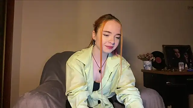 AmberRammerr online show from 07/21/26, 08:16