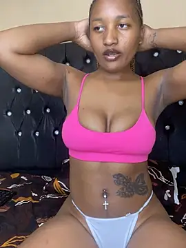 Snapshot of NubianVelvet chatting on 07/20/26, 02:52 NubianVelvet online show from 07/20/26, 02:52