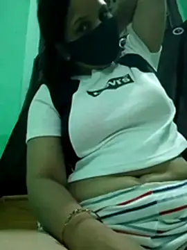 Snapshot of Tanishka67 chatting on 07/20/26, 03:25 Tanishka67 online show from 07/20/26, 03:25