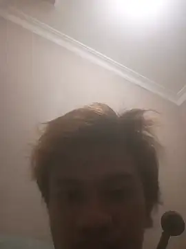 Snapshot of ernes55 chatting on 07/20/26, 02:41 ernes55 online show from 07/20/26, 02:41
