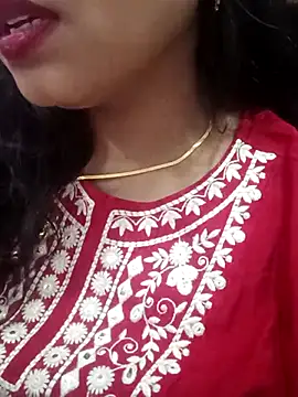 Snapshot of charu_cam chatting on 07/20/26, 10:39 charu cam online show from 07/20/26, 10:39