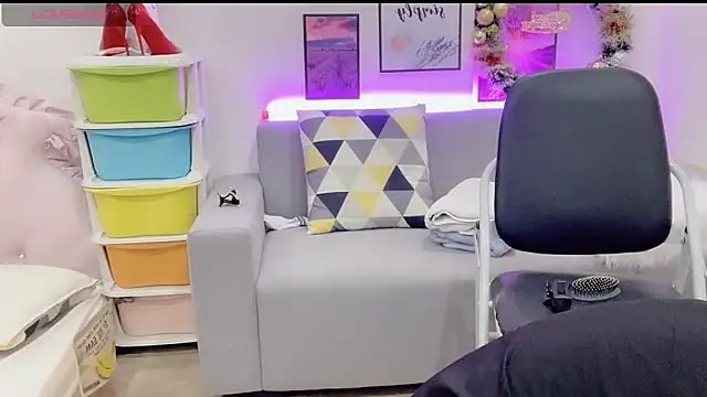 Katy Bae online show from 12/28/24, 03:26