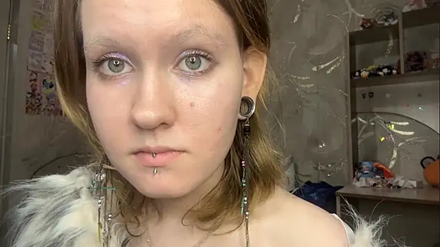 Snapshot of JosephineBulmer chatting on 07/24/26, 07:23 JosephineBulmer online show from 07/24/26, 07:23