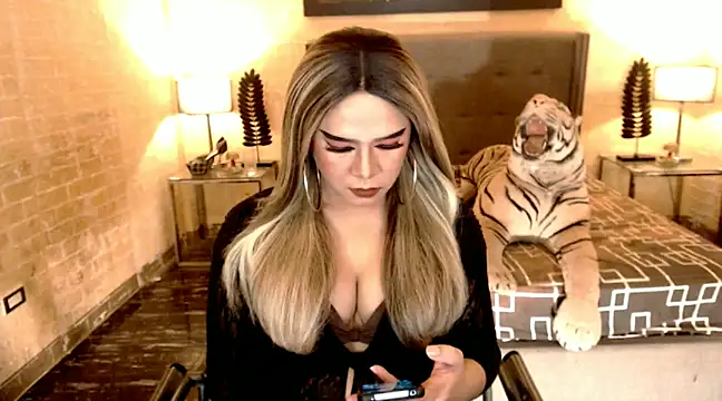 BigCumHuntersxx online show from 02/01/25, 06:08