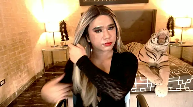 BigCumHuntersxx online show from 02/12/25, 01:52