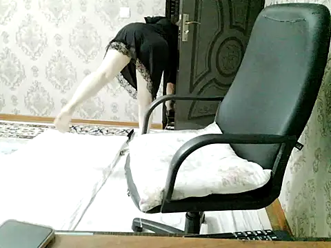 Snapshot of CurvyLunaBabe chatting on 07/26/26, 09:38 CurvyLunaBabe online show from 07/26/26, 09:38