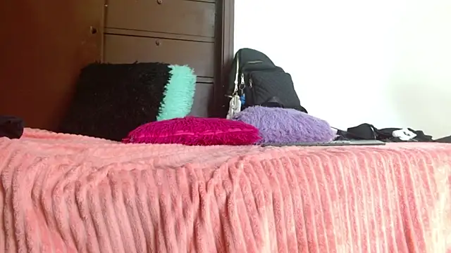 Messy Melanie online show from 07/25/26, 09:01