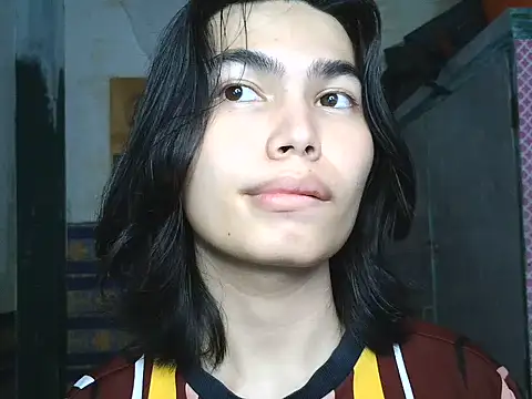 Snapshot of Asian_babyboi chatting on 08/05/26, 11:24 Asian babyboi online show from 08/05/26, 11:24