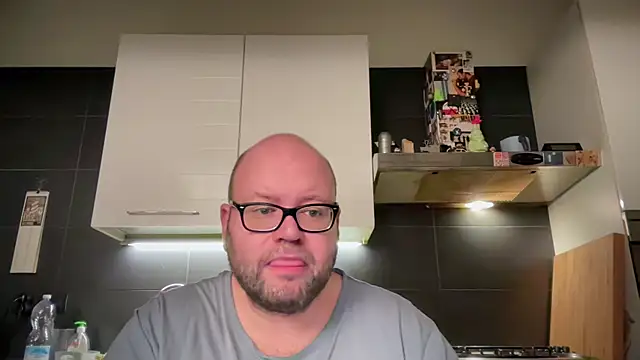 theitalianbear online show from 12/06/24, 05:31