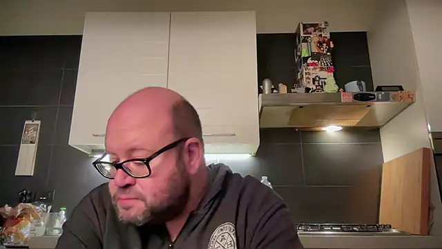 theitalianbear online show from 12/19/24, 12:45