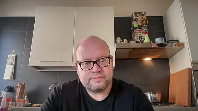 theitalianbear online show from 12/29/24, 12:23