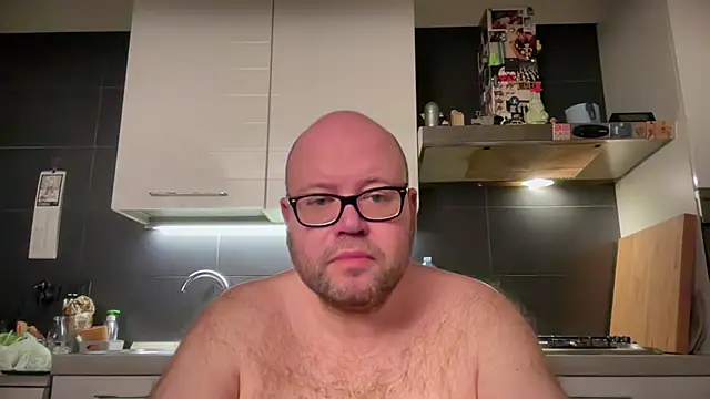 theitalianbear online show from 01/20/25, 09:01