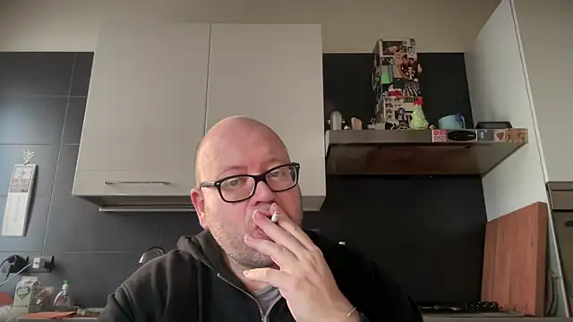 theitalianbear online show from 02/06/25, 03:20