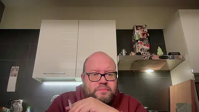theitalianbear online show from 12/18/25, 04:29