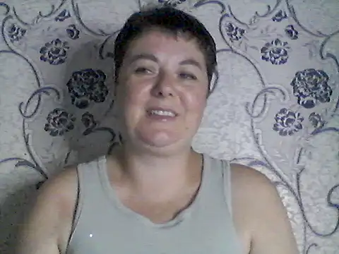 CherryLove7777 online show from 07/28/26, 06:20