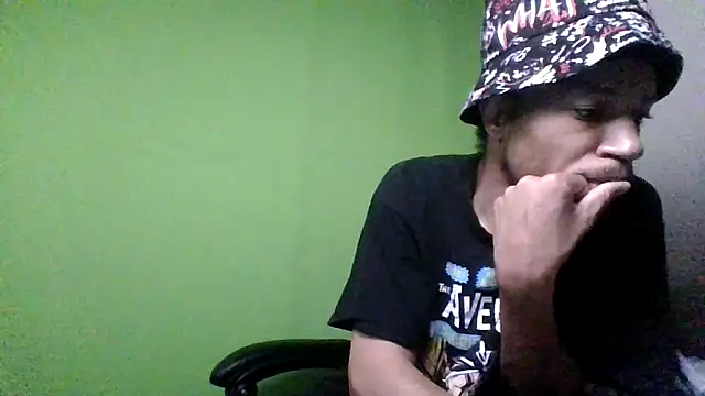 Snapshot of kingstudiobest chatting on 12/10/24, 03:33 kingstudiobest online show from 12/10/24, 03:33