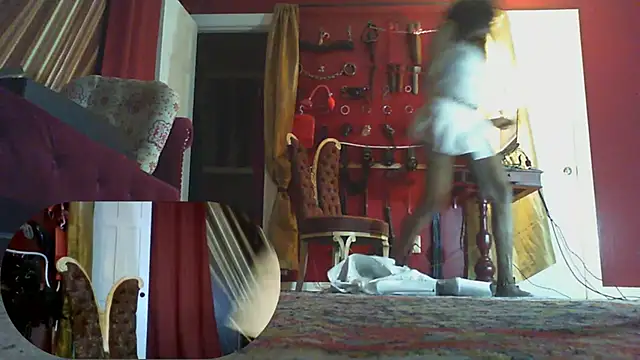 Snapshot of TheMississippiMadame chatting on 01/01/25, 05:43 TheMississippiMadame online show from 01/01/25, 05:43