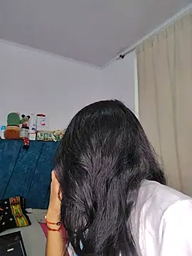Snapshot of MoonVanesa chatting on 08/04/26, 01:14 MoonVanesa online show from 08/04/26, 01:14