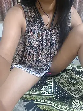 Snapshot of Queen_Taniyaa77 chatting on 07/28/26, 12:48 Queen Taniyaa77 online show from 07/28/26, 12:48