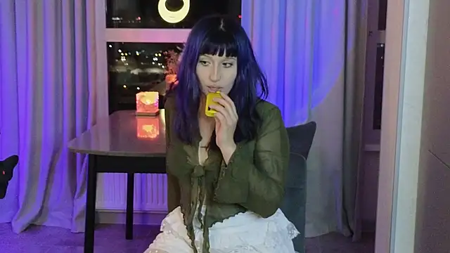 realIssadora online show from 07/31/26, 05:45