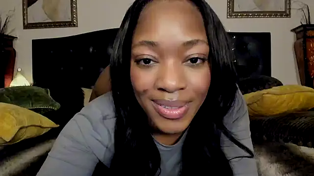 Snapshot of nicolesolace chatting on 12/09/24, 05:07 nicolesolace online show from 12/09/24, 05:07