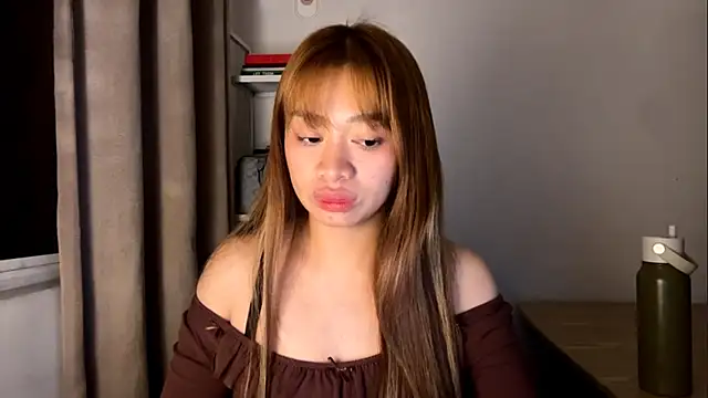 Snapshot of LuettaShamlin chatting on 08/02/26, 03:10 LuettaShamlin online show from 08/02/26, 03:10