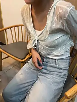 CoCo-love520 online show from 07/31/26, 11:20