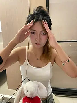 Snapshot of tingting89 chatting on 08/02/26, 05:17 tingting89 online show from 08/02/26, 05:17