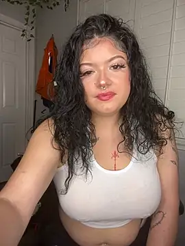 WeluvyouKarma online show from 08/03/26, 05:17